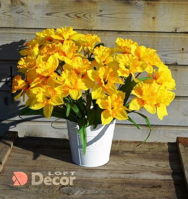 Искусственный букет Нарцисс 7 веток deloft.ru